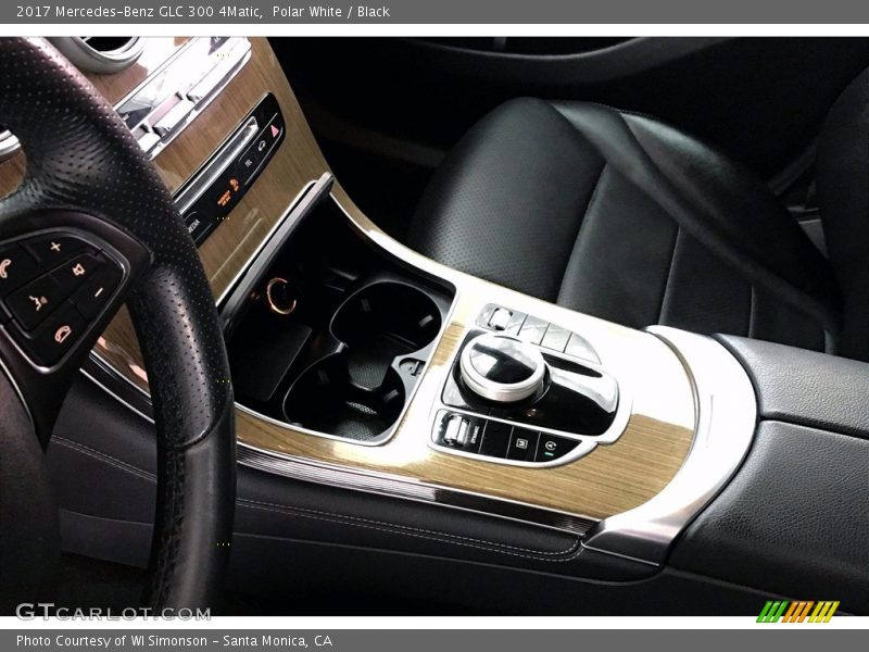 Polar White / Black 2017 Mercedes-Benz GLC 300 4Matic