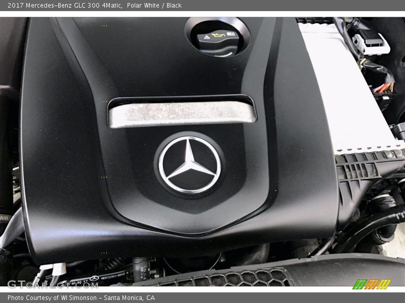 Polar White / Black 2017 Mercedes-Benz GLC 300 4Matic