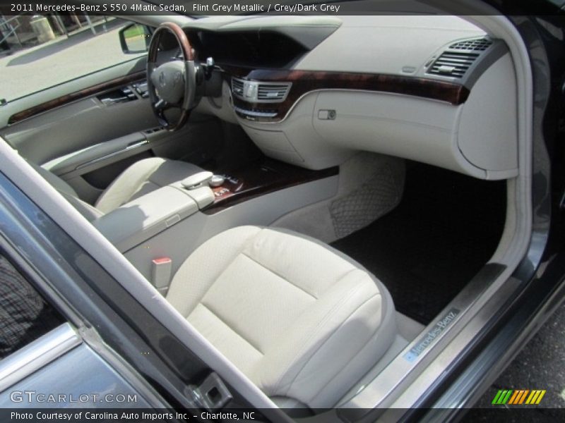 Flint Grey Metallic / Grey/Dark Grey 2011 Mercedes-Benz S 550 4Matic Sedan