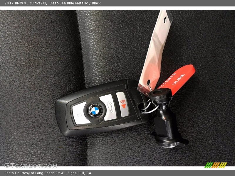 Deep Sea Blue Metallic / Black 2017 BMW X3 sDrive28i