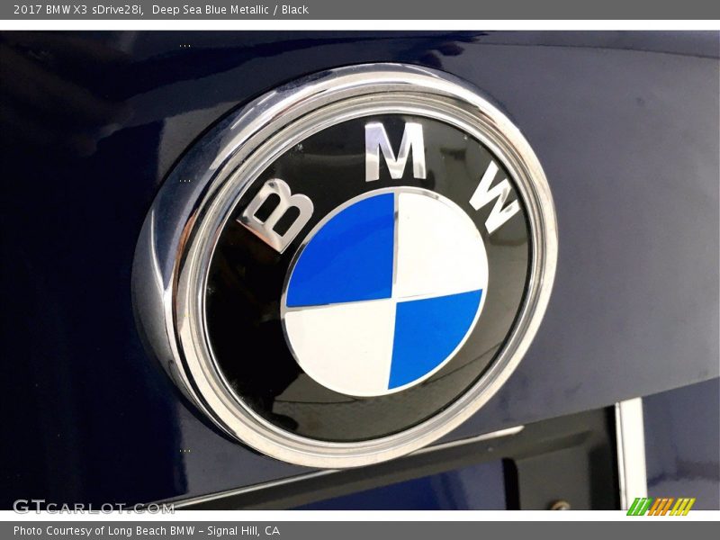 Deep Sea Blue Metallic / Black 2017 BMW X3 sDrive28i