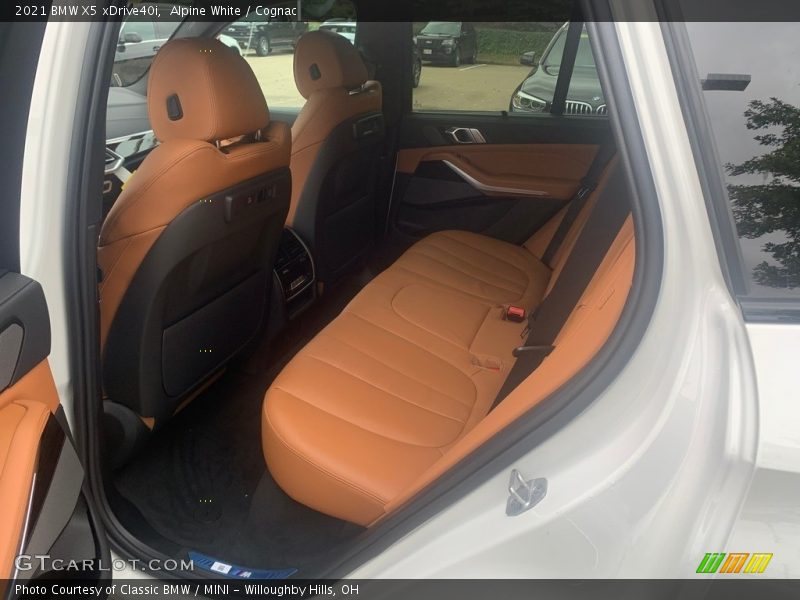 Alpine White / Cognac 2021 BMW X5 xDrive40i