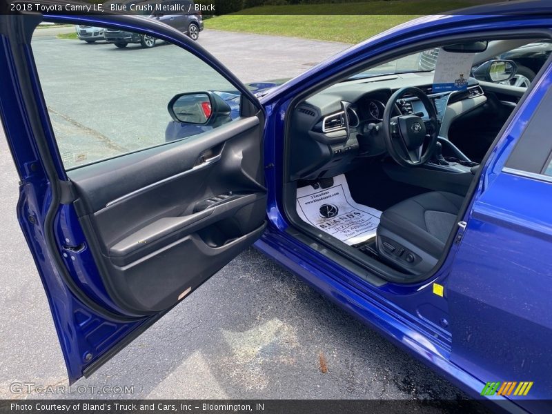 Blue Crush Metallic / Black 2018 Toyota Camry LE