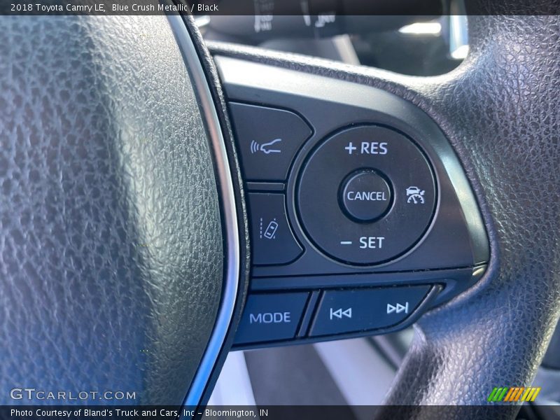 Blue Crush Metallic / Black 2018 Toyota Camry LE