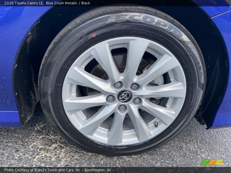 Blue Crush Metallic / Black 2018 Toyota Camry LE