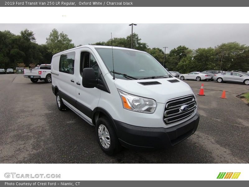 Oxford White / Charcoal black 2019 Ford Transit Van 250 LR Regular