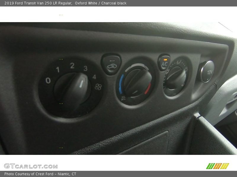 Oxford White / Charcoal black 2019 Ford Transit Van 250 LR Regular