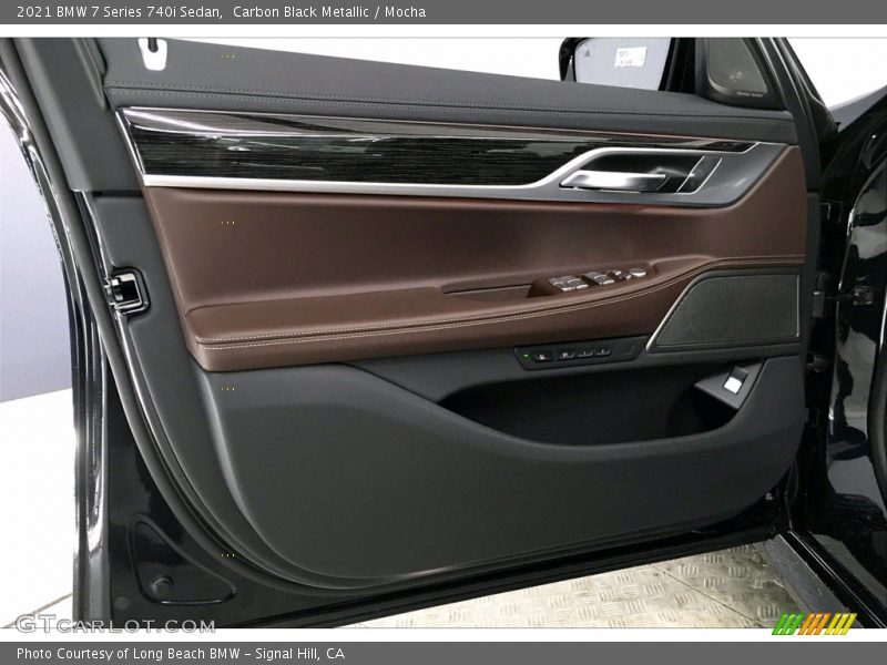 Carbon Black Metallic / Mocha 2021 BMW 7 Series 740i Sedan