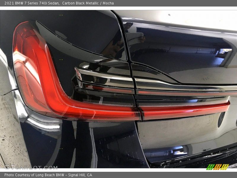 Carbon Black Metallic / Mocha 2021 BMW 7 Series 740i Sedan