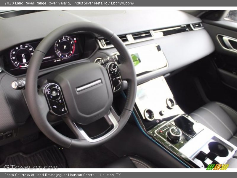 Dashboard of 2020 Range Rover Velar S