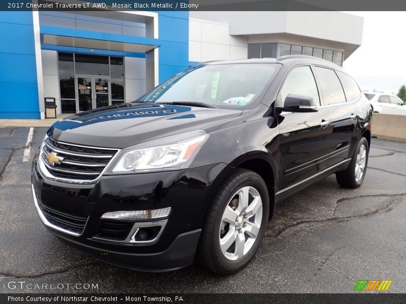 Mosaic Black Metallic / Ebony 2017 Chevrolet Traverse LT AWD