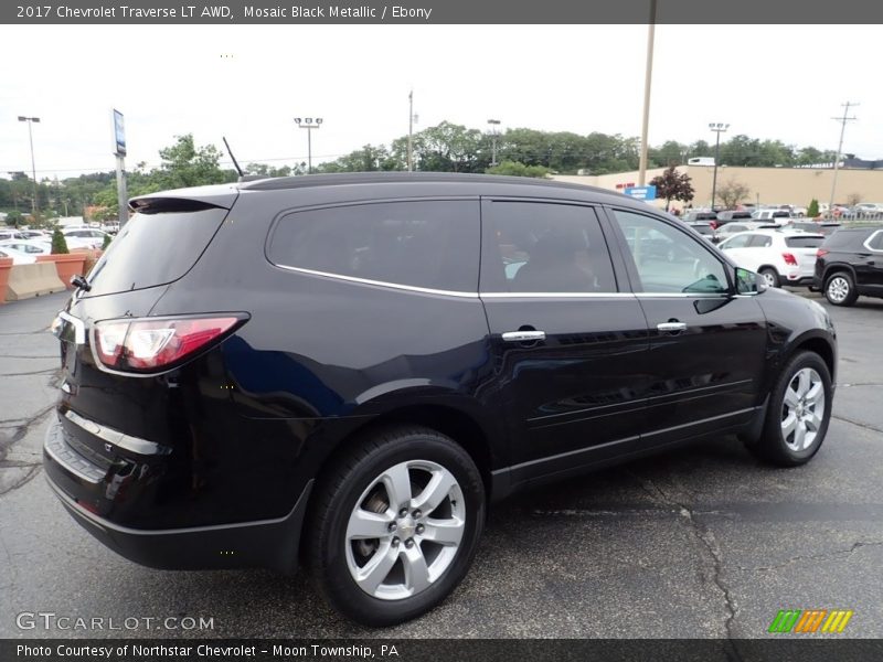 Mosaic Black Metallic / Ebony 2017 Chevrolet Traverse LT AWD