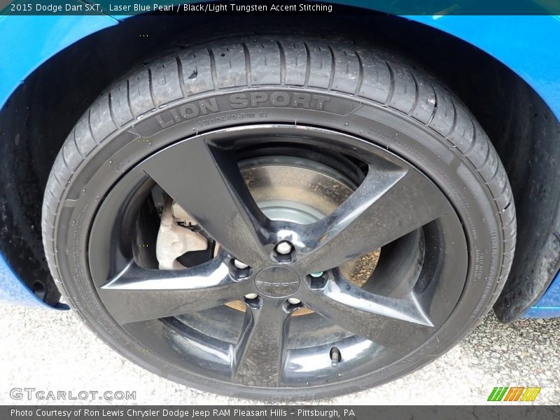 Laser Blue Pearl / Black/Light Tungsten Accent Stitching 2015 Dodge Dart SXT