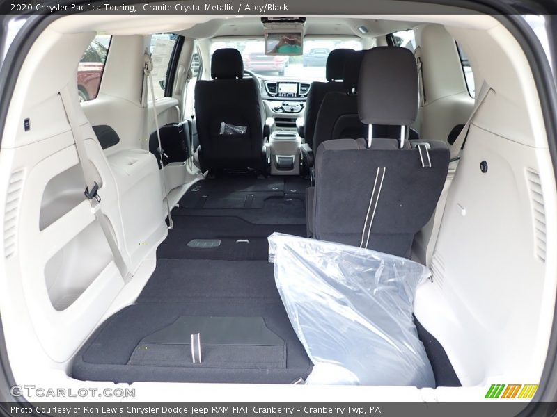 Granite Crystal Metallic / Alloy/Black 2020 Chrysler Pacifica Touring