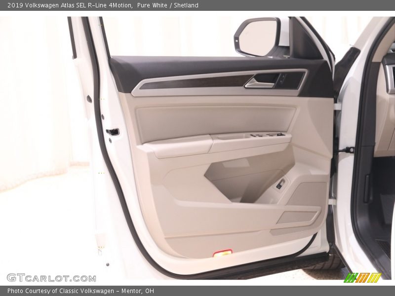 Pure White / Shetland 2019 Volkswagen Atlas SEL R-Line 4Motion