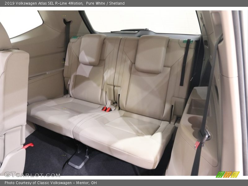 Rear Seat of 2019 Atlas SEL R-Line 4Motion