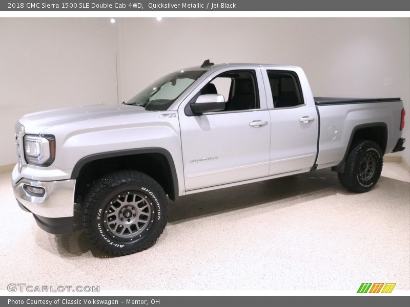 Quicksilver Metallic / Jet Black 2018 GMC Sierra 1500 SLE Double Cab 4WD