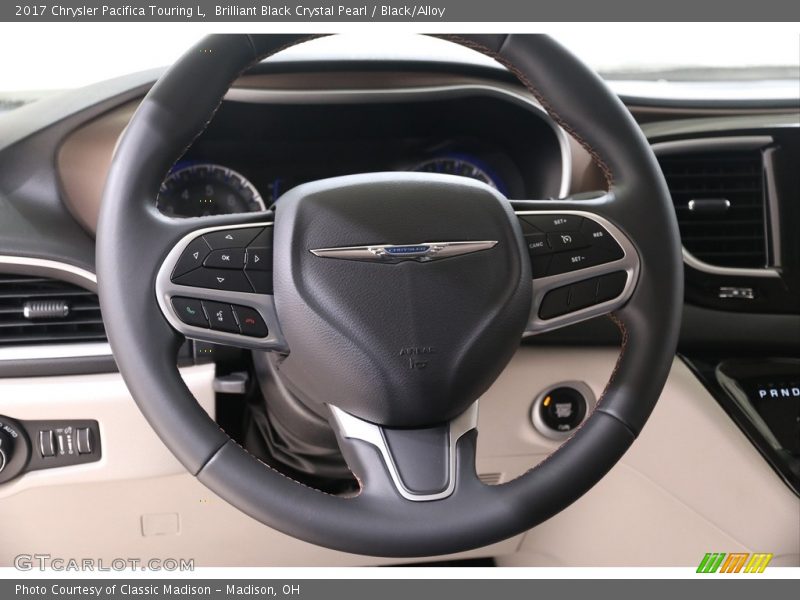 Brilliant Black Crystal Pearl / Black/Alloy 2017 Chrysler Pacifica Touring L