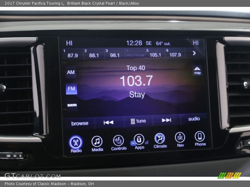 Brilliant Black Crystal Pearl / Black/Alloy 2017 Chrysler Pacifica Touring L