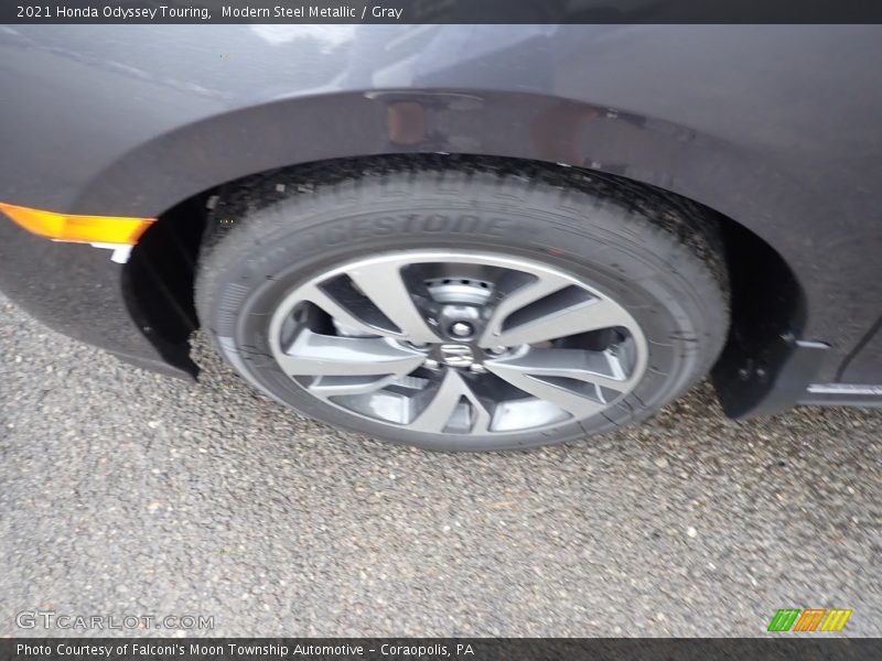 Modern Steel Metallic / Gray 2021 Honda Odyssey Touring