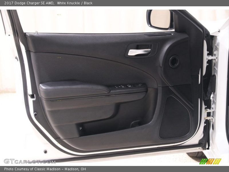 White Knuckle / Black 2017 Dodge Charger SE AWD