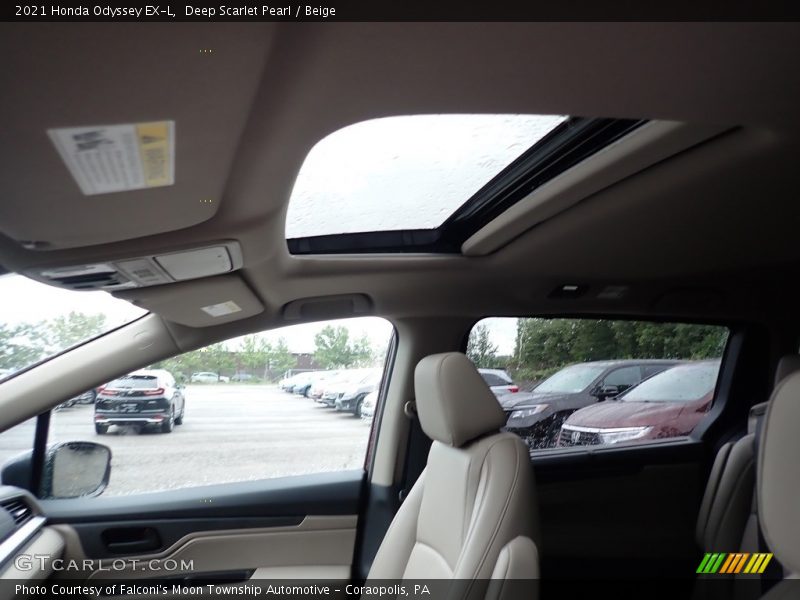 Deep Scarlet Pearl / Beige 2021 Honda Odyssey EX-L