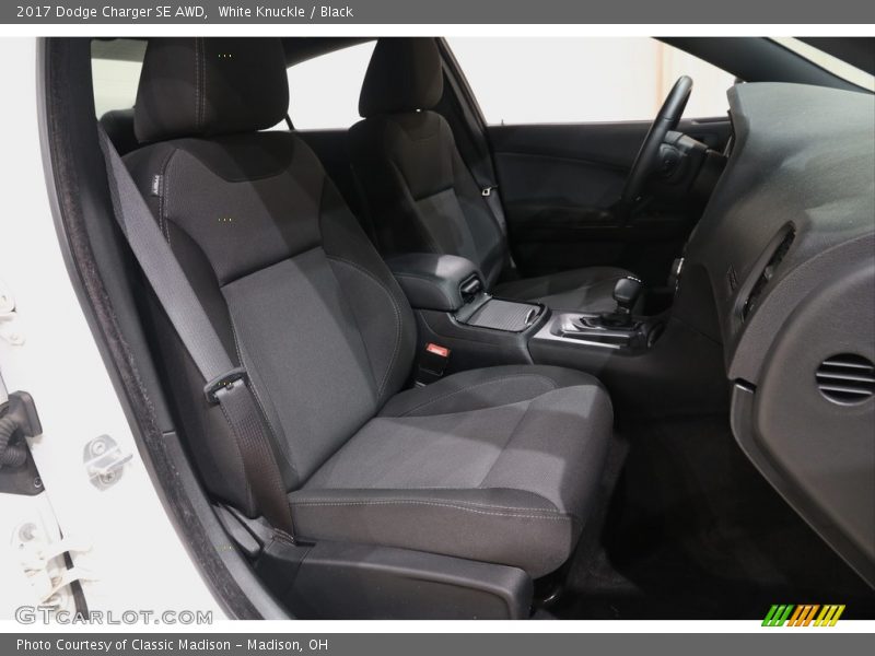 White Knuckle / Black 2017 Dodge Charger SE AWD