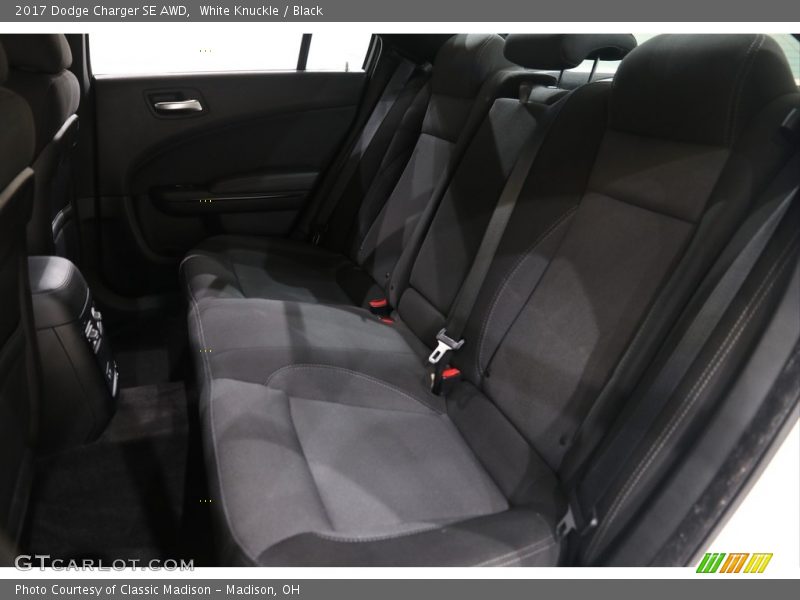 White Knuckle / Black 2017 Dodge Charger SE AWD