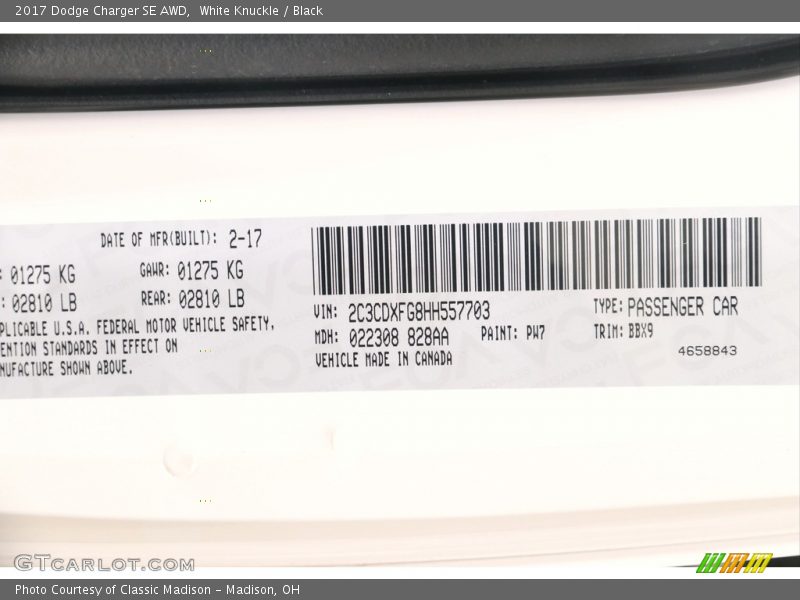 White Knuckle / Black 2017 Dodge Charger SE AWD