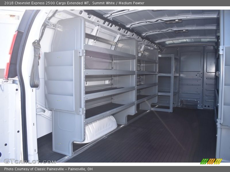 Summit White / Medium Pewter 2018 Chevrolet Express 2500 Cargo Extended WT