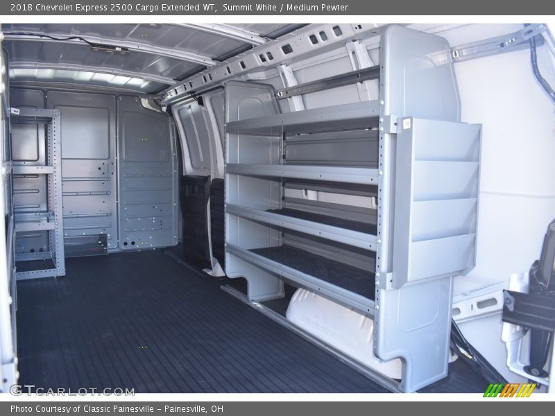 Summit White / Medium Pewter 2018 Chevrolet Express 2500 Cargo Extended WT