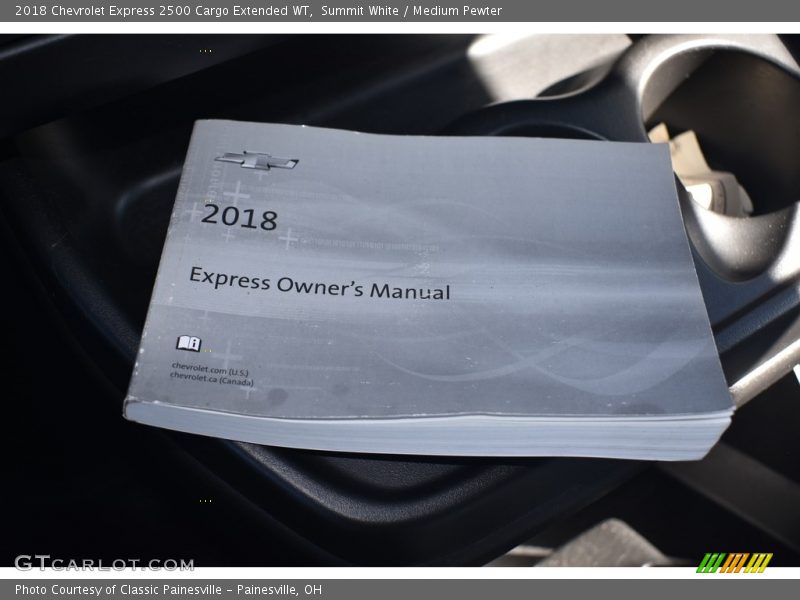 Summit White / Medium Pewter 2018 Chevrolet Express 2500 Cargo Extended WT