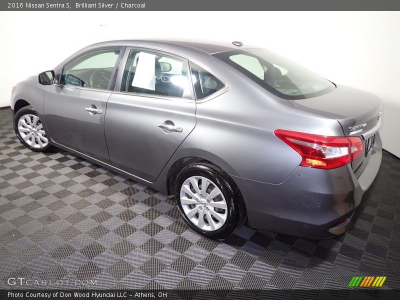 Brilliant Silver / Charcoal 2016 Nissan Sentra S
