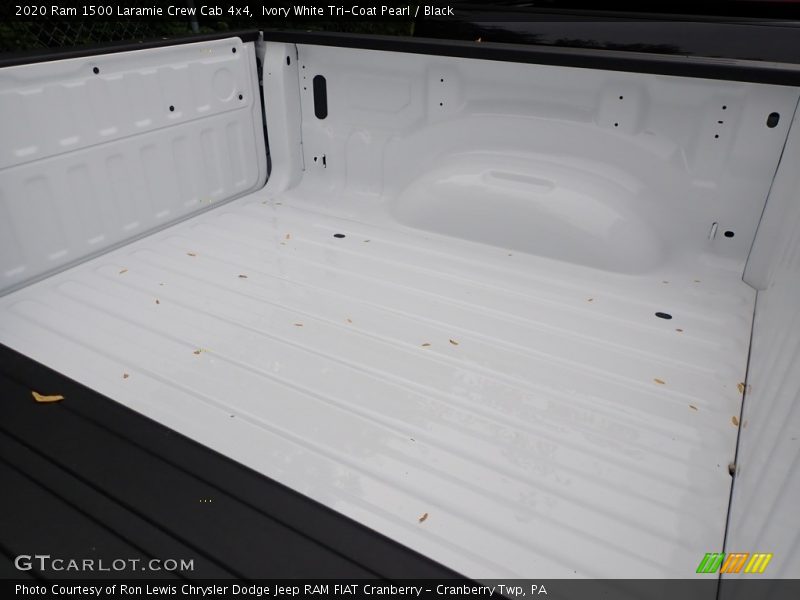 Ivory White Tri-Coat Pearl / Black 2020 Ram 1500 Laramie Crew Cab 4x4