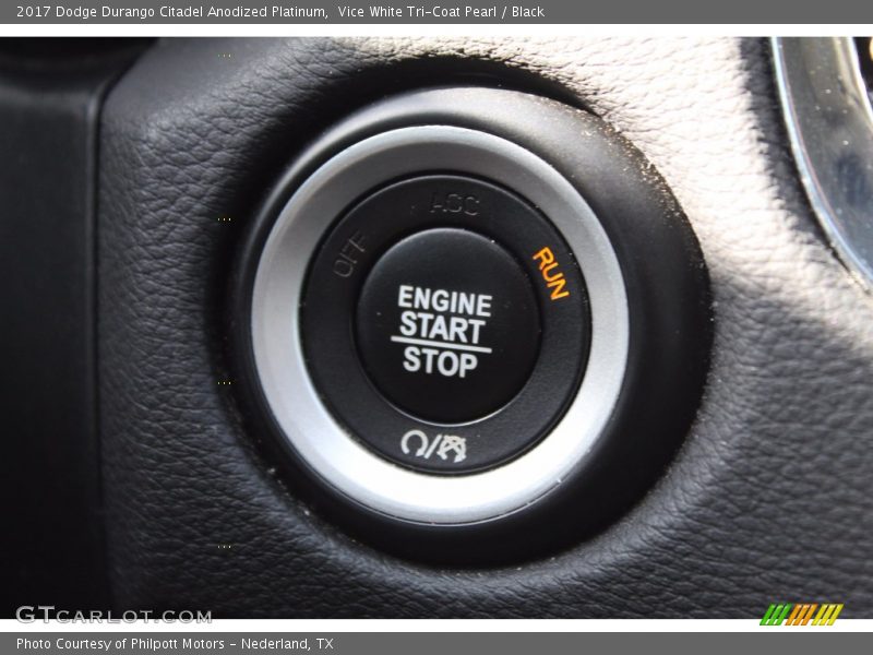 Vice White Tri-Coat Pearl / Black 2017 Dodge Durango Citadel Anodized Platinum