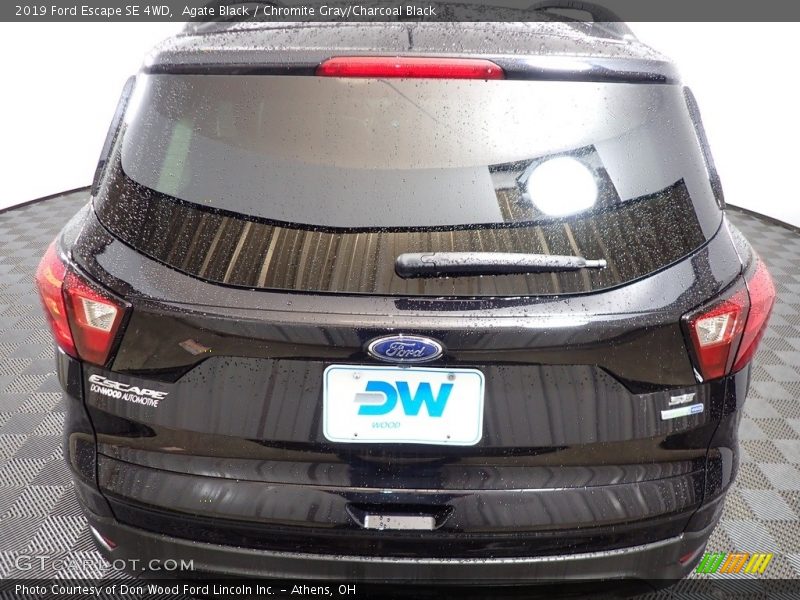 Agate Black / Chromite Gray/Charcoal Black 2019 Ford Escape SE 4WD