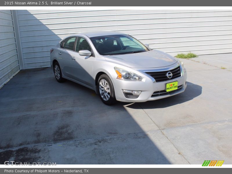 Brilliant Silver / Charcoal 2015 Nissan Altima 2.5 S