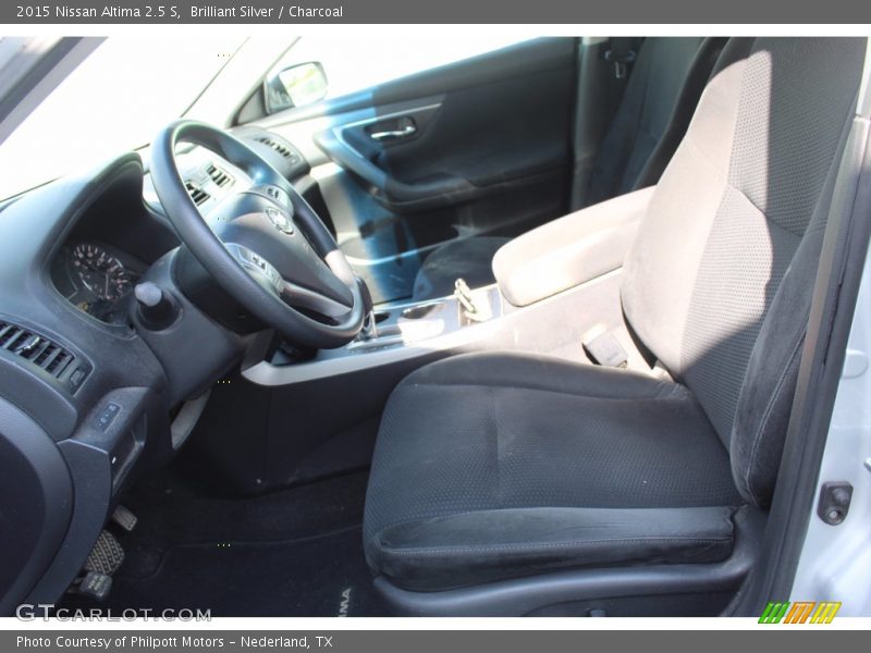 Brilliant Silver / Charcoal 2015 Nissan Altima 2.5 S