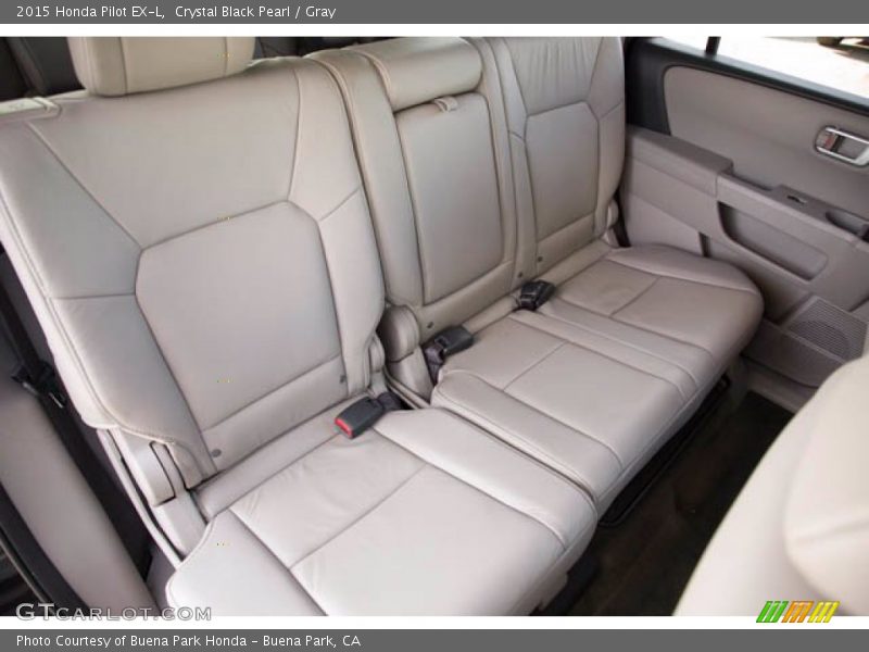 Rear Seat of 2015 Pilot EX-L