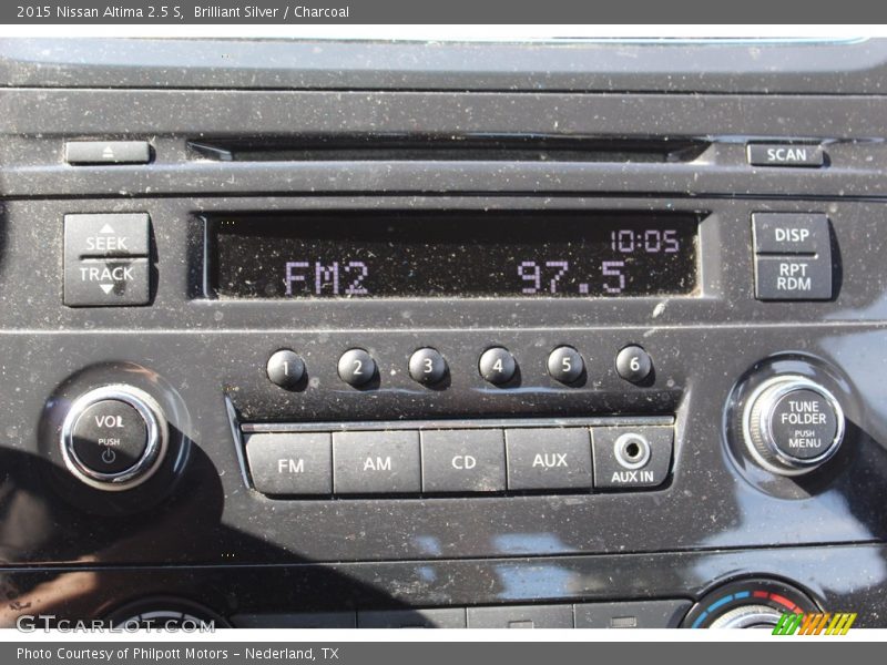 Brilliant Silver / Charcoal 2015 Nissan Altima 2.5 S