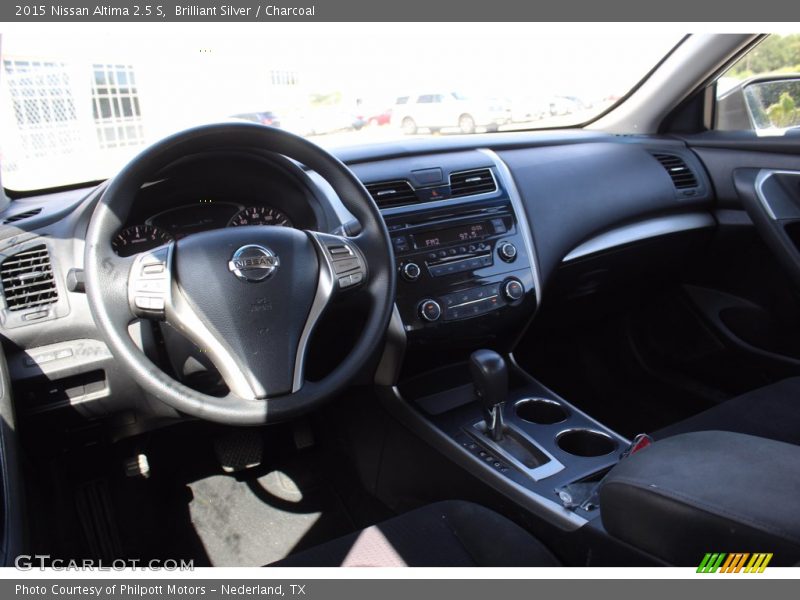 Brilliant Silver / Charcoal 2015 Nissan Altima 2.5 S