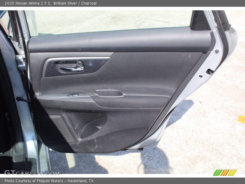 Brilliant Silver / Charcoal 2015 Nissan Altima 2.5 S