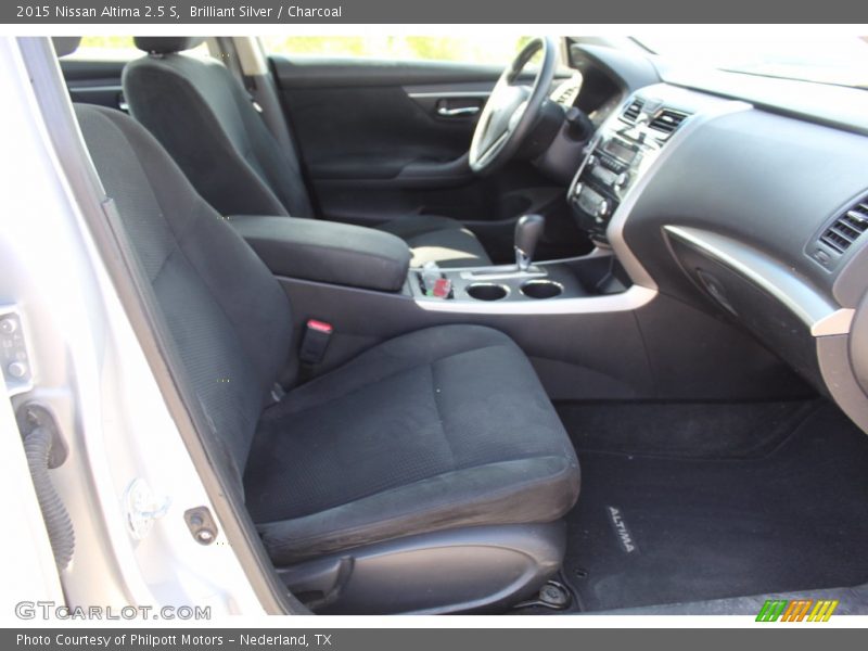 Brilliant Silver / Charcoal 2015 Nissan Altima 2.5 S