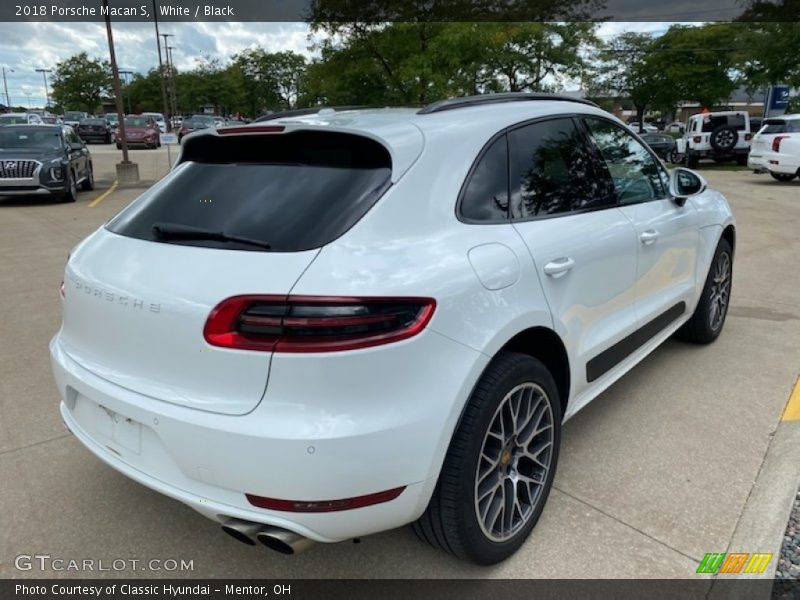 White / Black 2018 Porsche Macan S