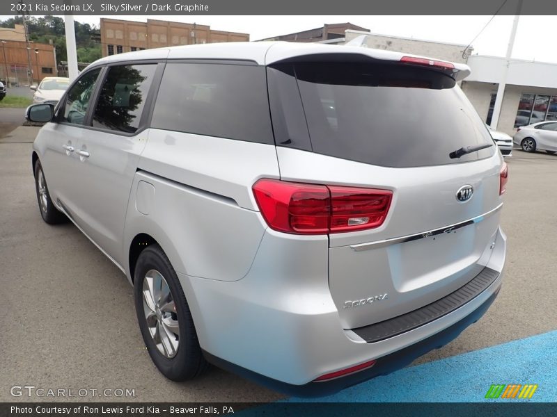 Silky Silver / Dark Graphite 2021 Kia Sedona LX