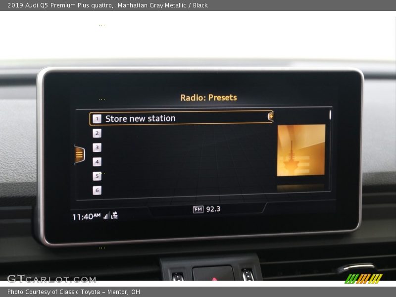 Manhattan Gray Metallic / Black 2019 Audi Q5 Premium Plus quattro