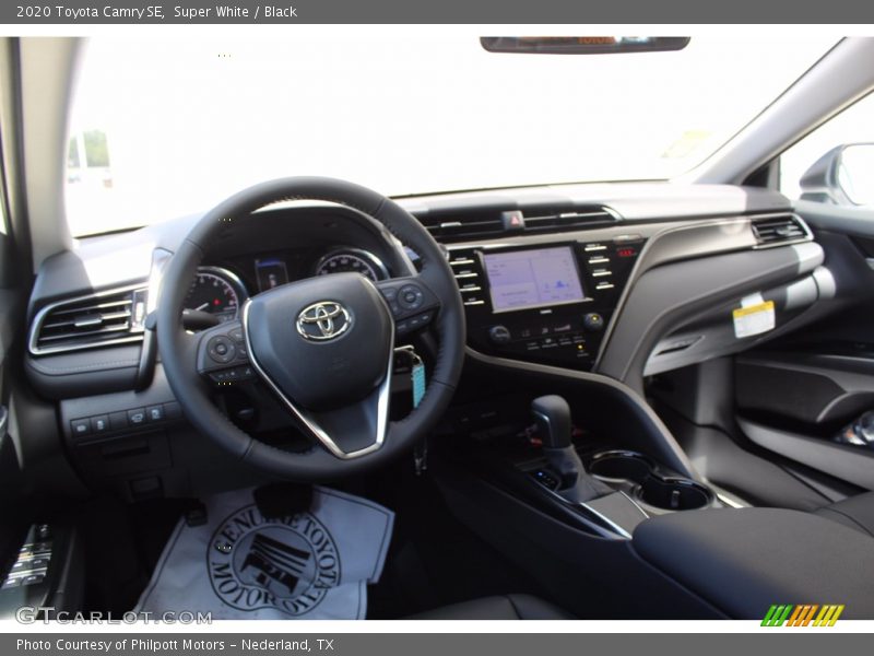 Super White / Black 2020 Toyota Camry SE