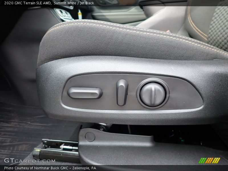 Summit White / Jet Black 2020 GMC Terrain SLE AWD