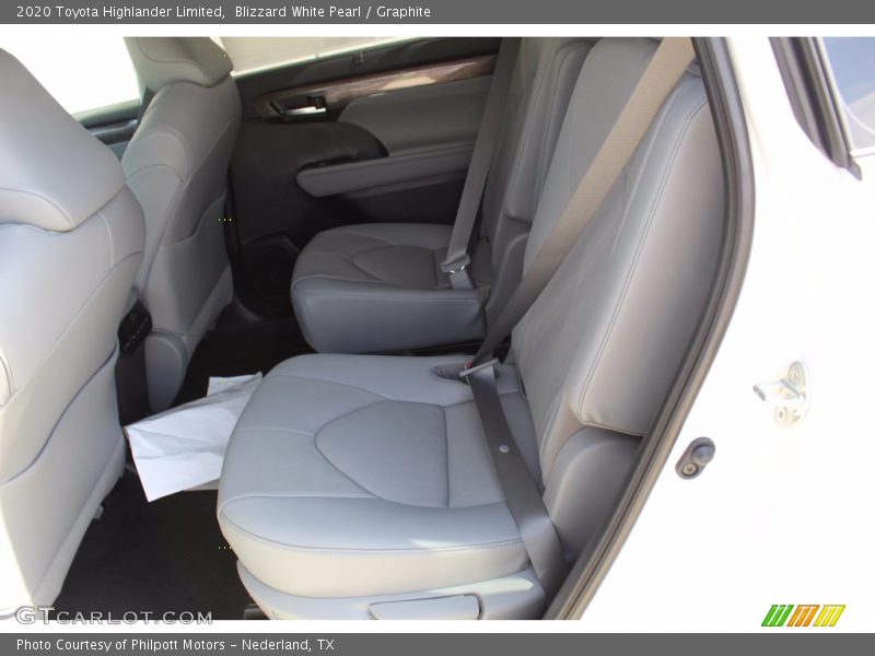 Blizzard White Pearl / Graphite 2020 Toyota Highlander Limited