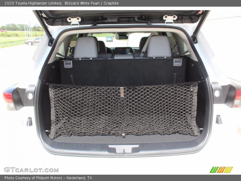Blizzard White Pearl / Graphite 2020 Toyota Highlander Limited